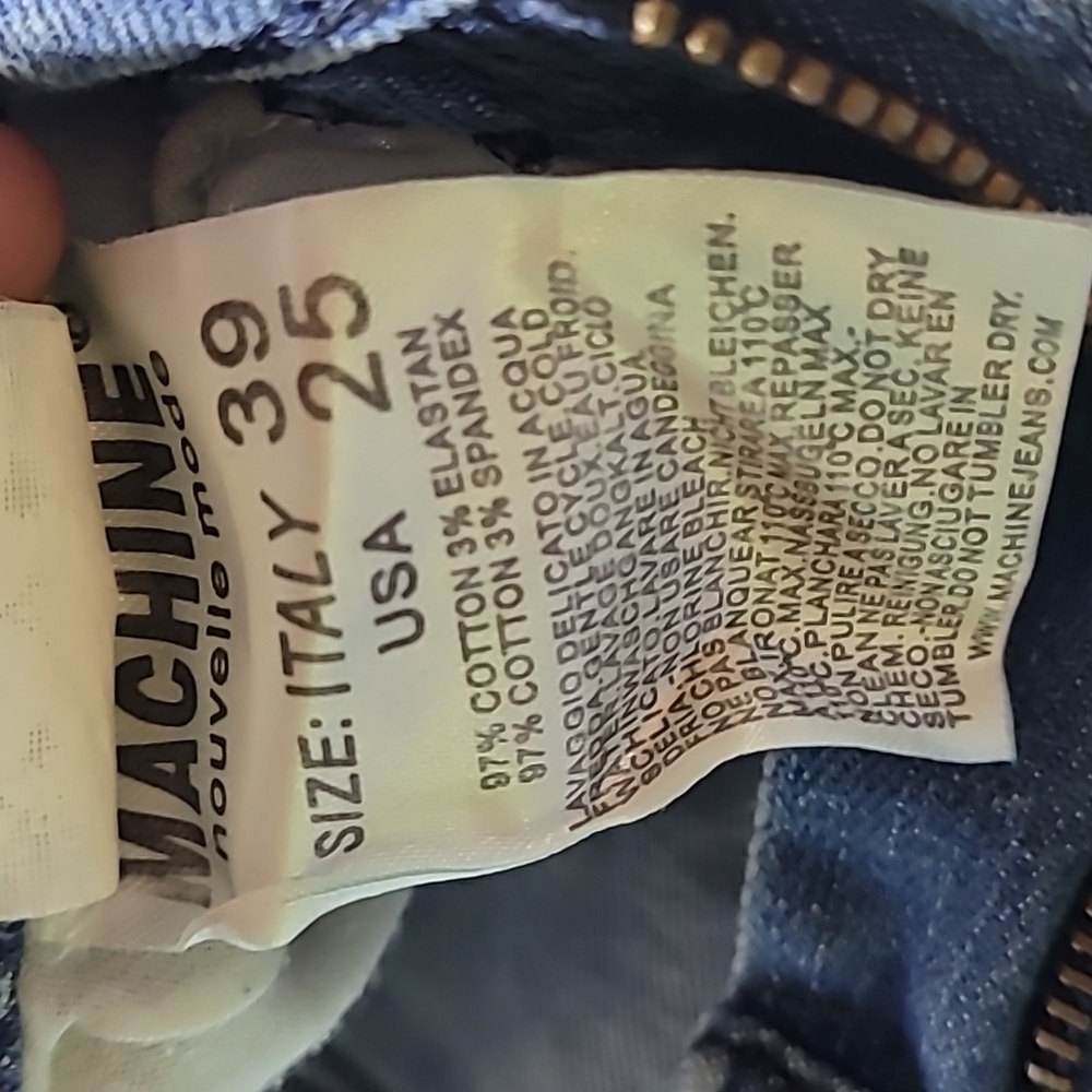 Machine Distressed Jeans - Picture 3 of 4